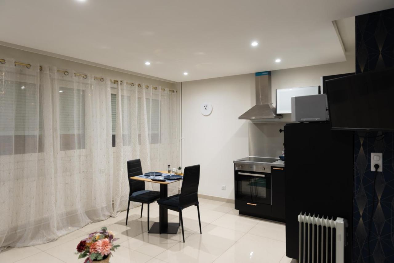 Appartement élégant Et Très Spacieux, Mon Studio Vous Séduira! *